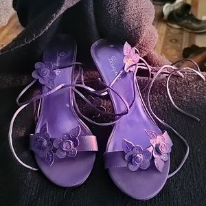 Super cute purple satin, lace up "vine" shoes.